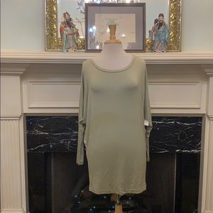 NWT light green tunic top